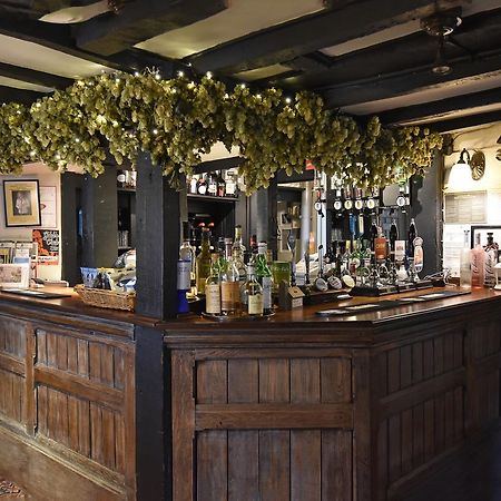 The Old Black Lion Hay-On-Wye Dış mekan fotoğraf