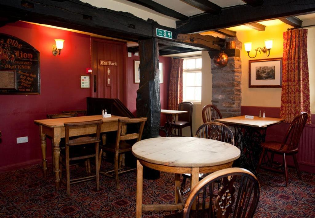 The Old Black Lion Hay-On-Wye Dış mekan fotoğraf