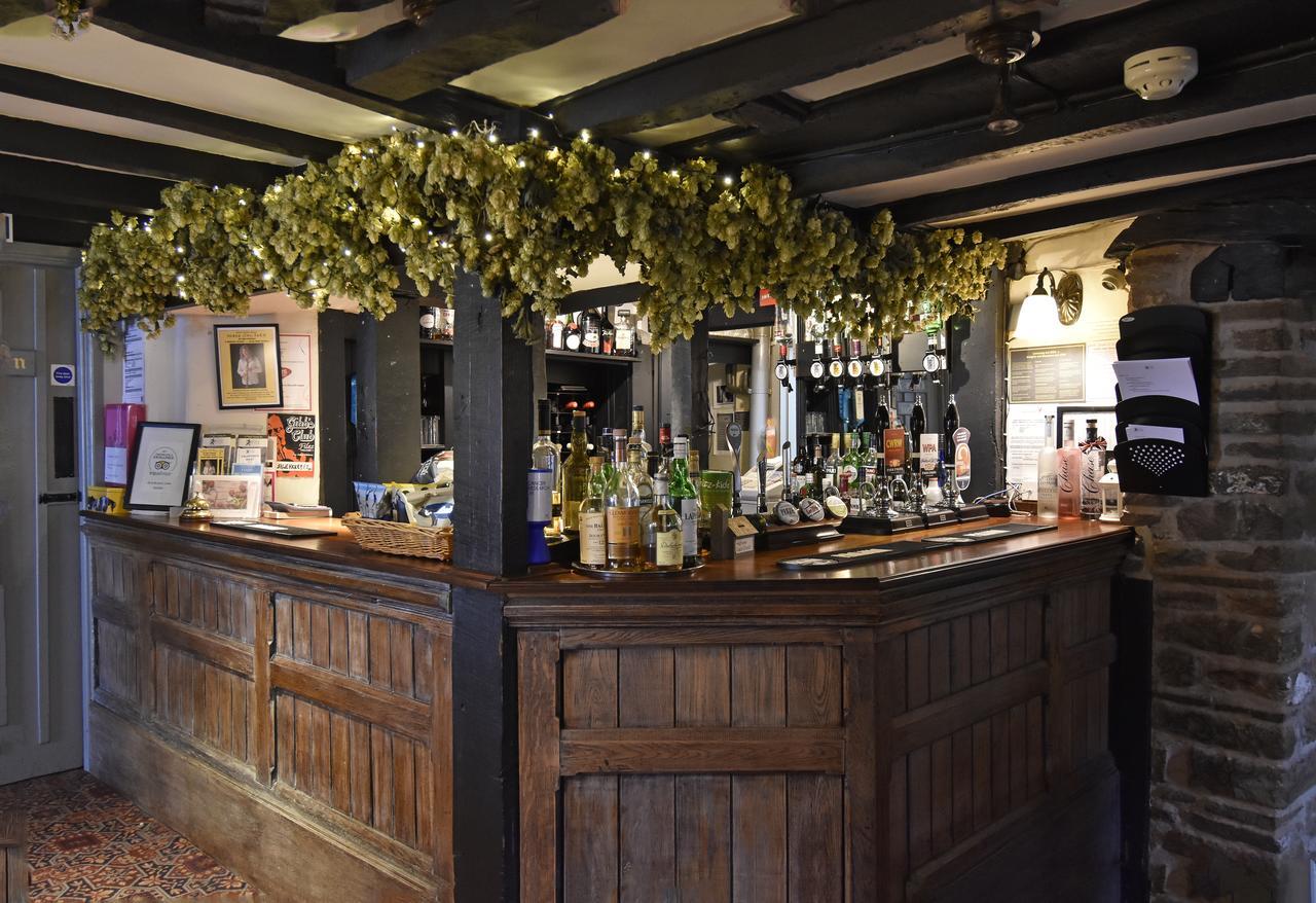 The Old Black Lion Hay-On-Wye Dış mekan fotoğraf